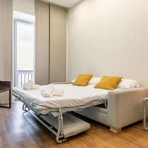 https://tomas-de-ibarra-premium-suites.es-andalucia.com