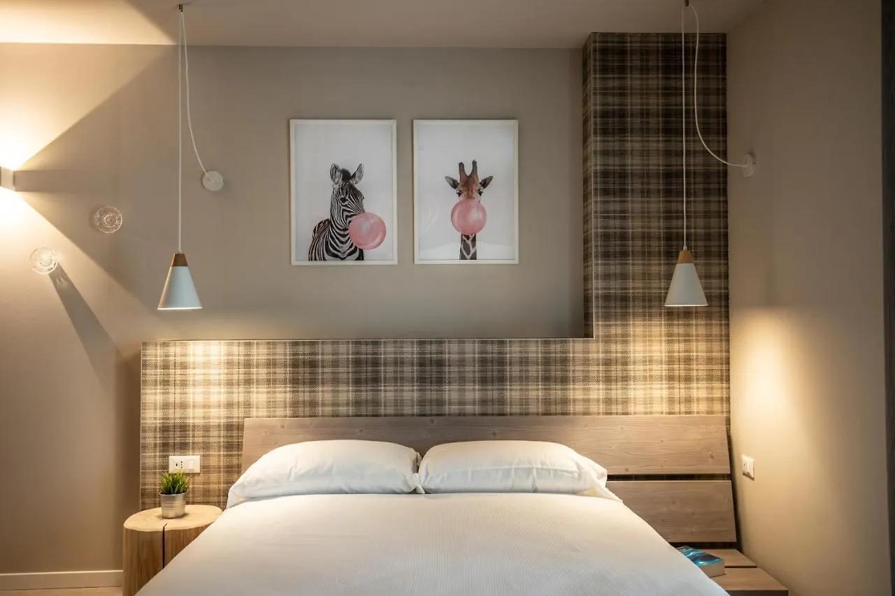 Sei Garda Apartments Peschiera del Garda Italy