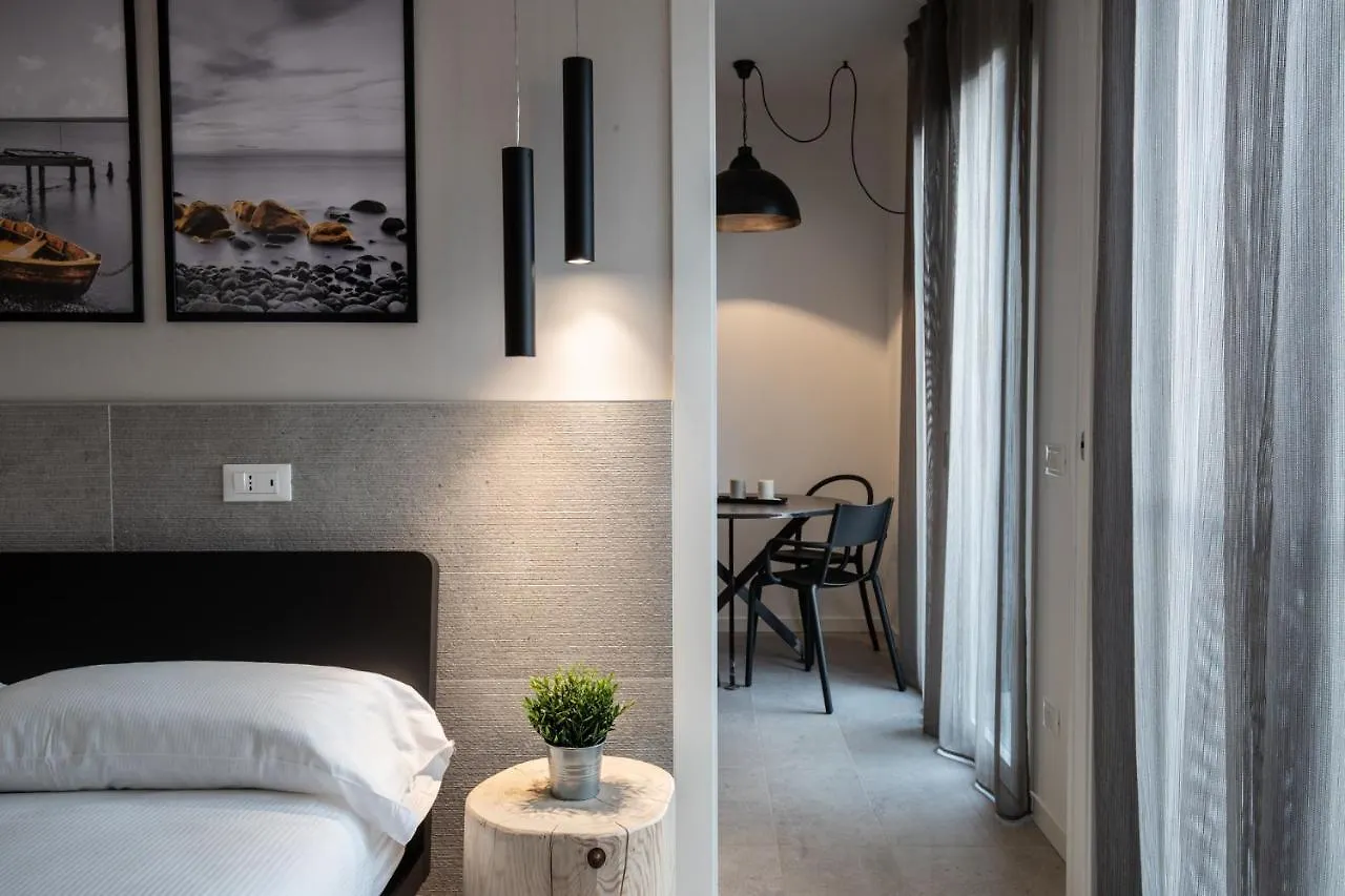 Sei Garda Apartments Peschiera del Garda Italy